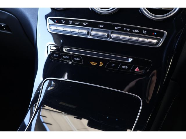 MERCEDES BENZ GLC CL 2019 Image 31