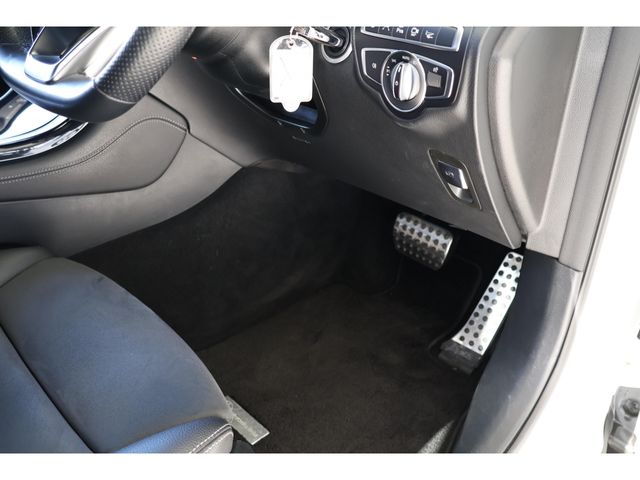 MERCEDES BENZ GLC CL 2019 Image 31