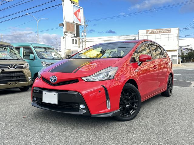 TOYOTA PRIUS ALPHA 2015 Image 31