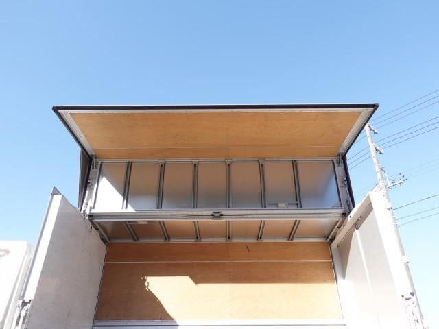 MITSUBISHI CANTER 2016 Image 31