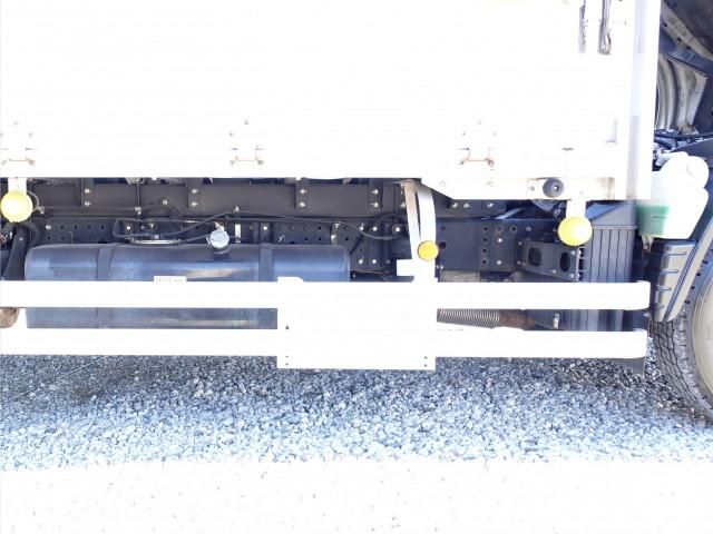 MITSUBISHI CANTER 2016 Image 31