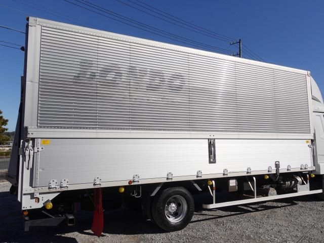 MITSUBISHI FUSOU FIGHTER 2016 Image 31