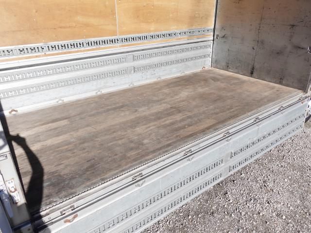 ISUZU ELF 2009 Image 31