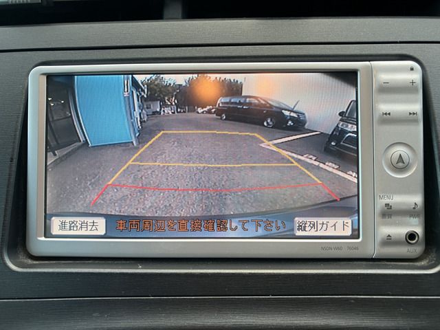 TOYOTA PRIUS 2010 Image 31