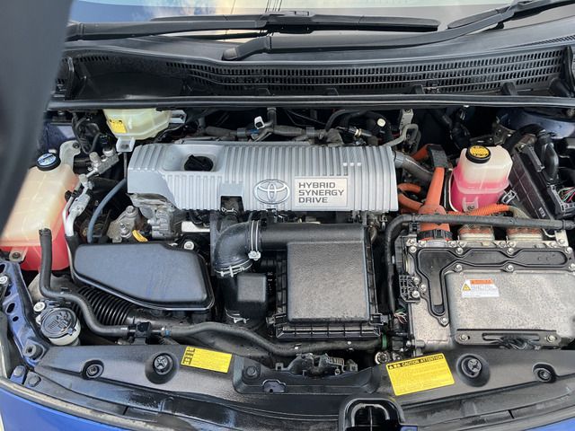 TOYOTA PRIUS 2010 Image 31