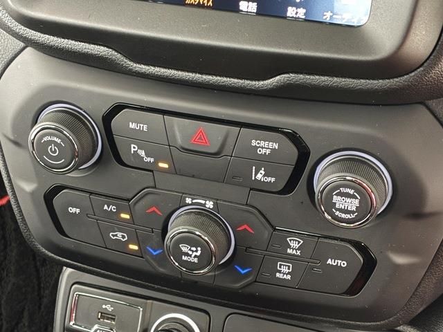 JEEP RENEGADE 4WD 2019 Image 31