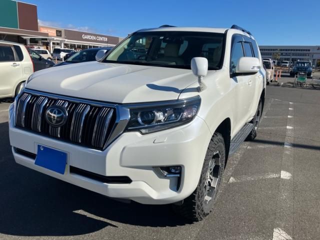 TOYOTA LANDCRUISER PRADO 2018 Image 31
