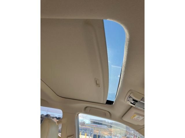 TOYOTA LANDCRUISER PRADO 2018 Image 31