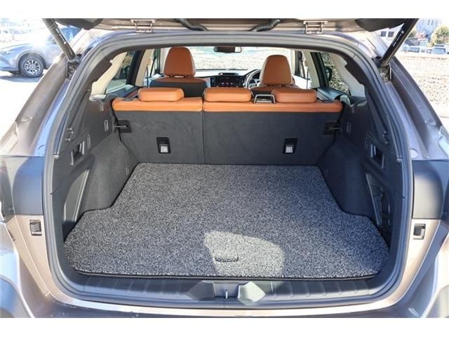 SUBARU LEGACY OUTBACK 2022 Image 31