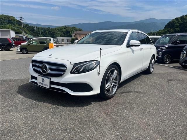 MERCEDES BENZ E CLAS 2018 Image 31
