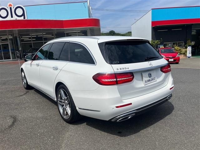 MERCEDES BENZ E CLAS 2018 Image 31