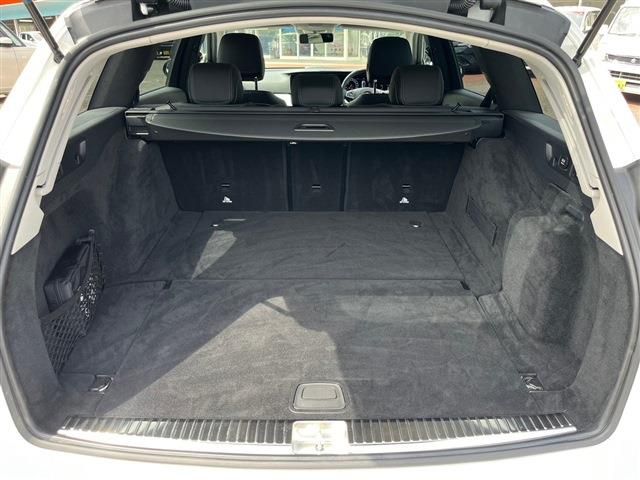 MERCEDES BENZ E CLAS 2018 Image 31