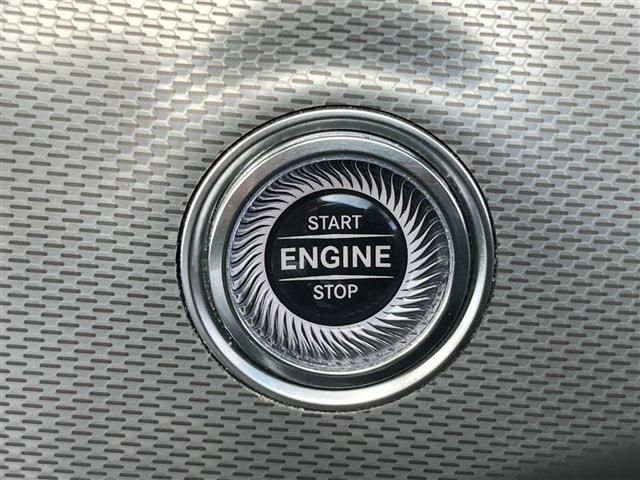 MERCEDES BENZ E CLAS 2018 Image 31