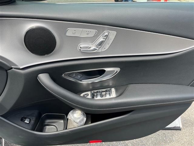 MERCEDES BENZ E CLAS 2018 Image 31