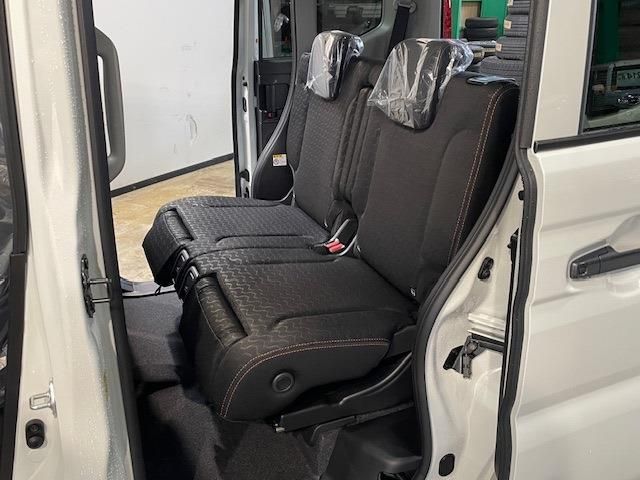 SUZUKI SPACIA GEAR 4WD 2025 Image 31