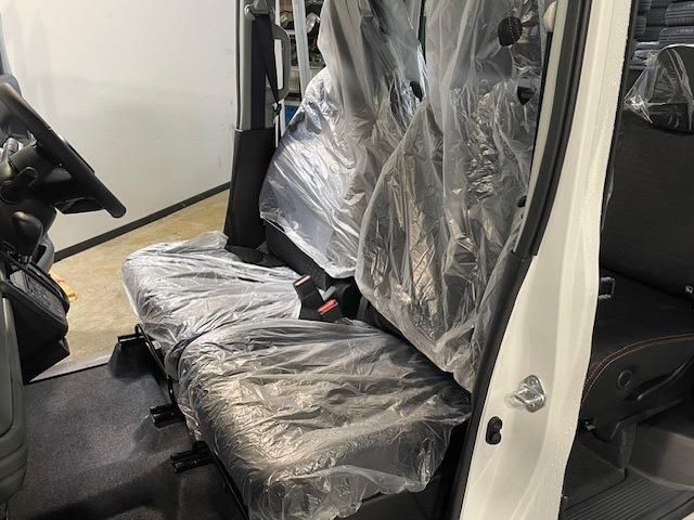 SUZUKI SPACIA GEAR 4WD 2025 Image 31