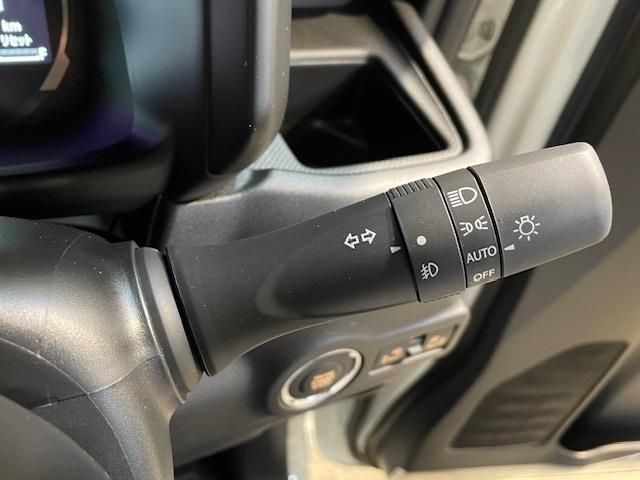 SUZUKI SPACIA GEAR 4WD 2025 Image 31