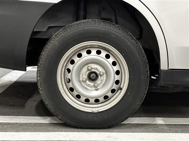 NISSAN NV150 AD 4WD 2017 Image 31