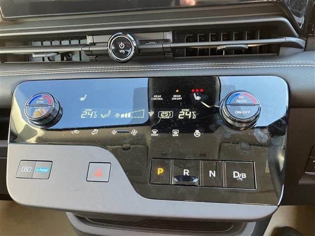 NISSAN SERENA  WG 4WD 2024 Image 31