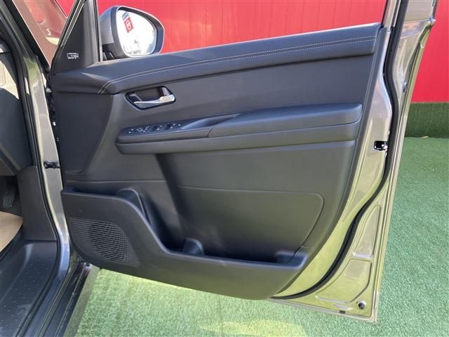 NISSAN SERENA  WG 4WD 2024 Image 31