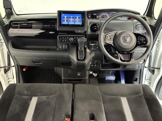 HONDA N BOX CUSTOM 2022 Image 31