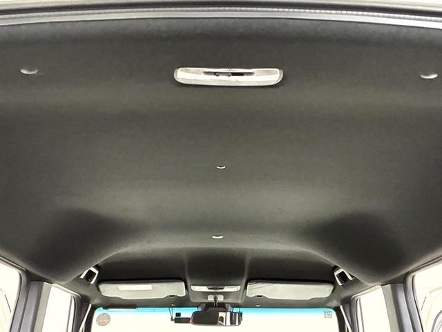 HONDA N BOX CUSTOM 2022 Image 31