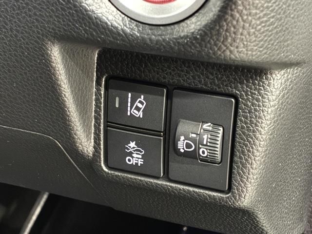 HONDA N BOX CUSTOM 2022 Image 31