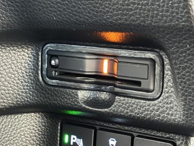 HONDA N BOX CUSTOM 2022 Image 31