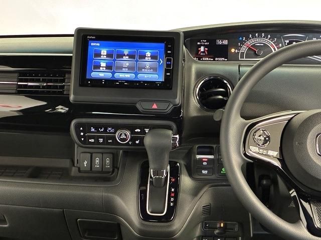 HONDA N BOX CUSTOM 2022 Image 31