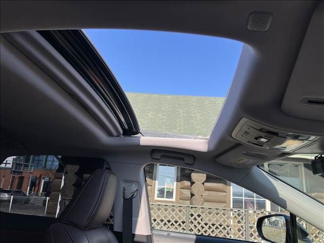 TOYOTA LEXUS RX450H AWD 2021 Image 31