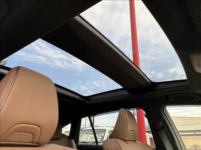 TOYOTA CROWN SEDAN HYBRID 2024 Image 31