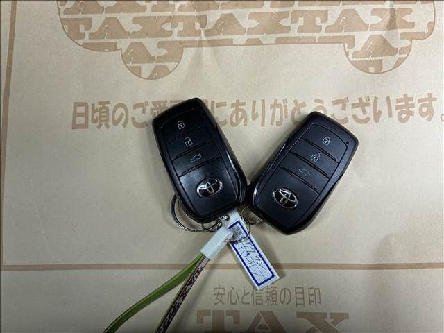 TOYOTA CROWN SEDAN HYBRID 2024 Image 31