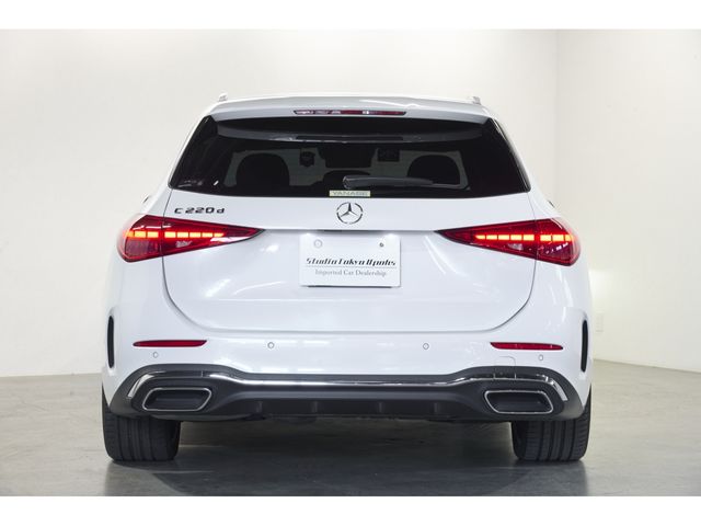 MERCEDES BENZ C CLAS 2023 Image 31