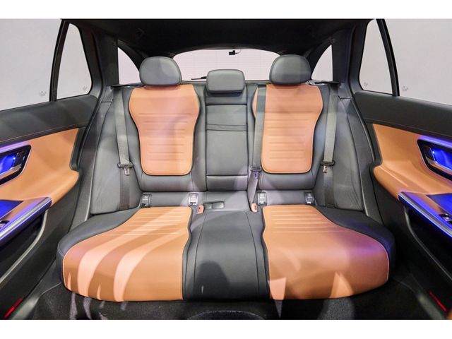 MERCEDES BENZ C CLAS 2023 Image 31