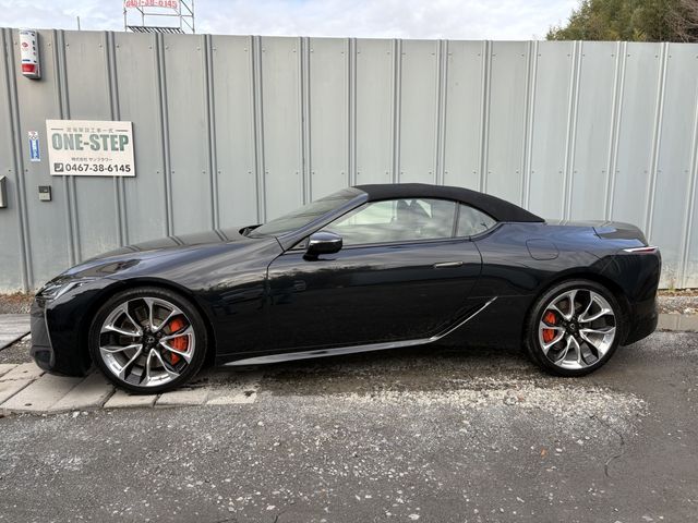TOYOTA LEXUS LC500 CONVERTI 2023 Image 31