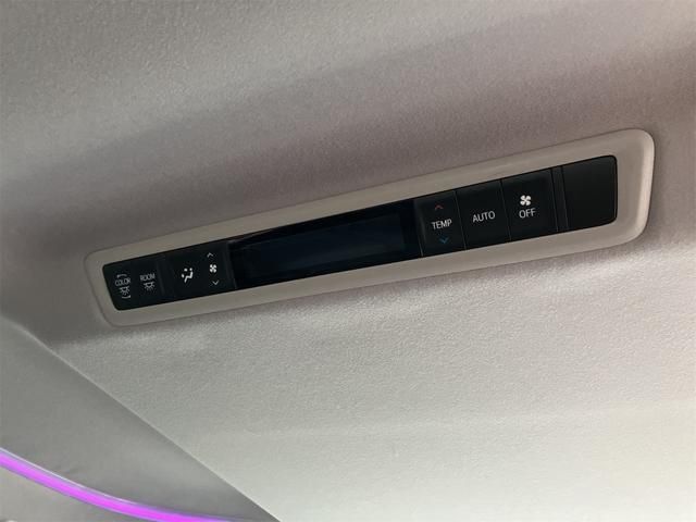 TOYOTA VELLFIRE 4WD 2016 Image 31