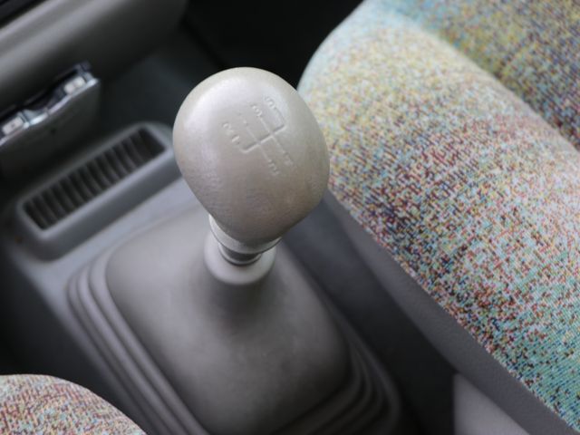 RENAULT TWINGO 1999 Image 31