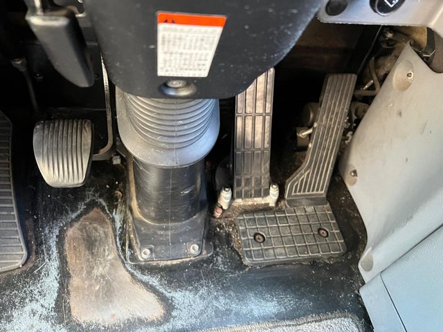 ISUZU GALA 2012 Image 31