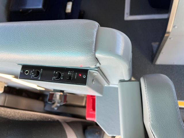 ISUZU GALA 2012 Image 31