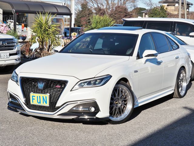 TOYOTA CROWN SEDAN HYBRID 2018 Image 31