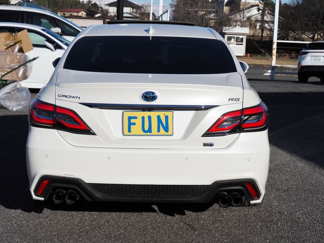 TOYOTA CROWN SEDAN HYBRID 2018 Image 31