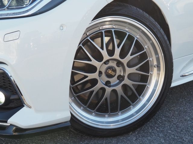 TOYOTA CROWN SEDAN HYBRID 2018 Image 31