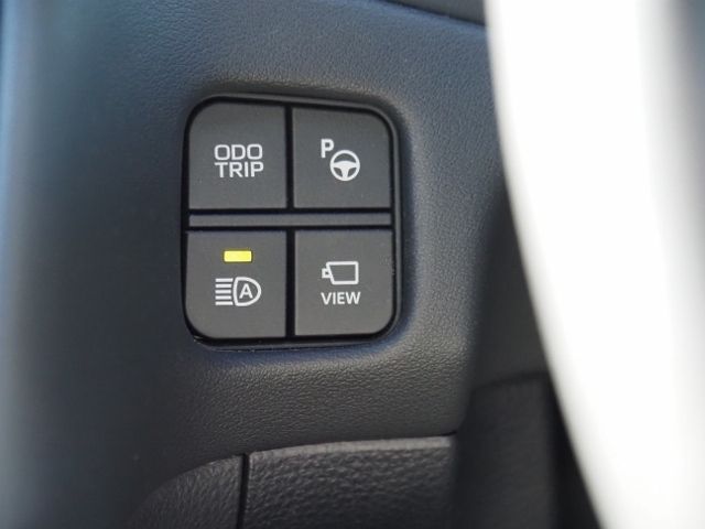 TOYOTA CROWN SEDAN HYBRID 2018 Image 31