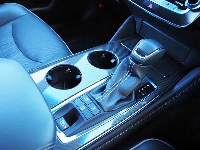 TOYOTA CROWN SEDAN HYBRID 2018 Image 31