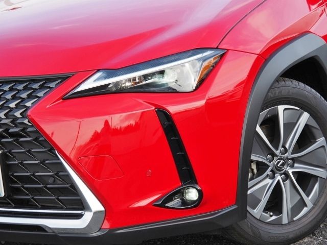 TOYOTA LEXUS UX300E 2024 Image 31