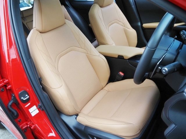 TOYOTA LEXUS UX300E 2024 Image 31