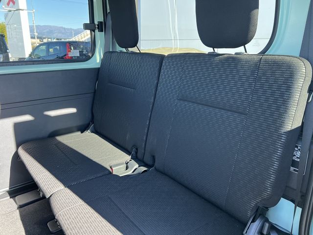 DAIHATSU HIJET DECKVAN 4WD 2022 Image 31