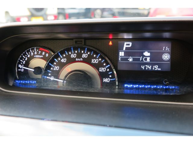 SUZUKI WAGON R STINGRAY 2017 Image 31