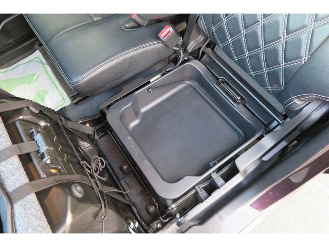 SUZUKI WAGON R STINGRAY 2017 Image 31