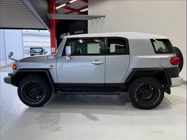 TOYOTA FJ CRUISER 4WD 2011 Image 31